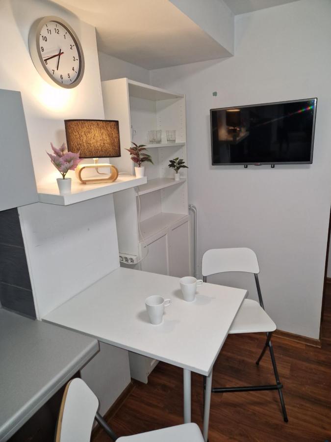 Trzech Krzyzy Apartments Konopnickiej 3 Varsovie Chambre photo
